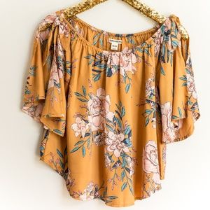 Floral Top with Split Sleeves